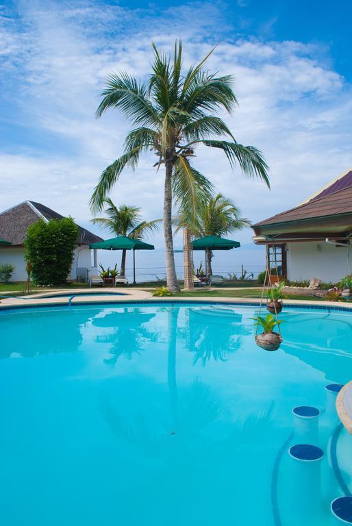 Quo Vadis Dive Resort Moalboal Exterior photo